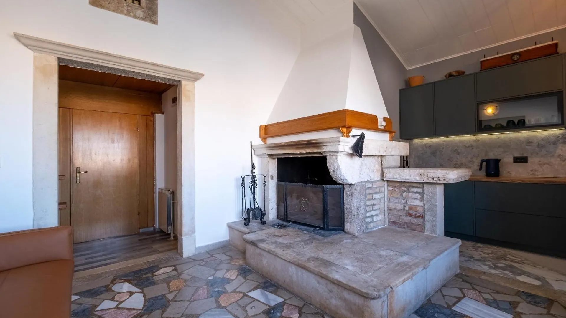 Guesthouse Villaistra Premantura 0*,  Croacia