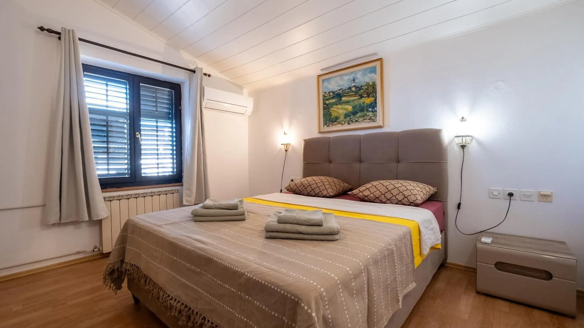 Guesthouse Villaistra Premantura Maison d'hôtes