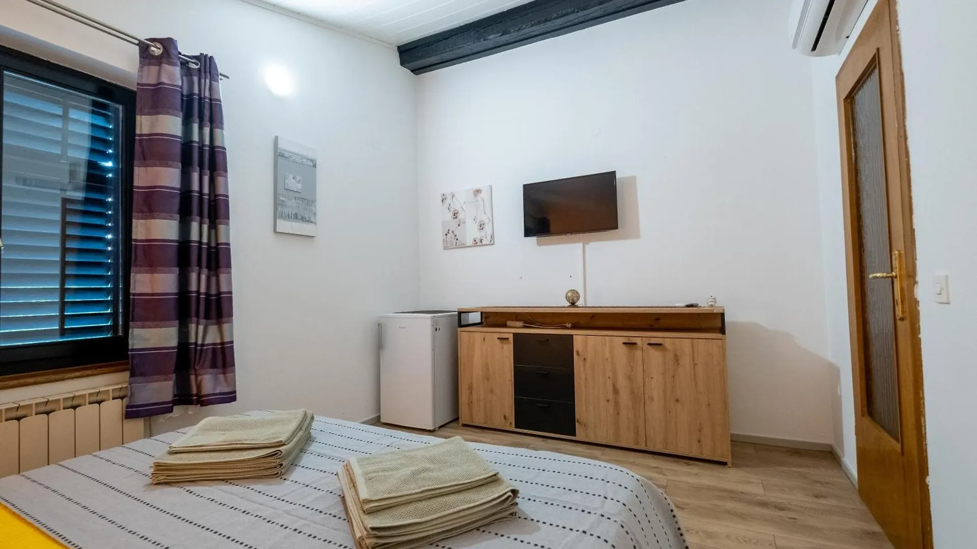 Guesthouse Villaistra Premantura Pensión